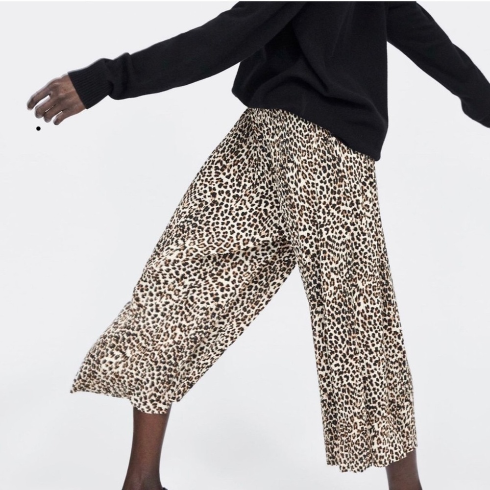 Zara Wide Leg Leopard Pleated Culotte